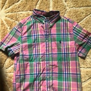 Boys short sleeve buttondown shirt